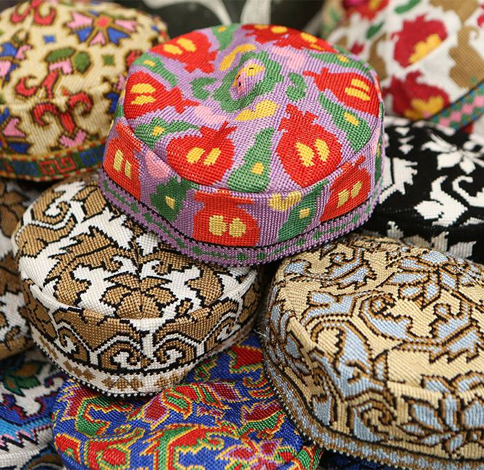 costumi-abiti-uomo-Consolato-onorario-Uzbekistan-di-Lombardia-e-Liguria-01b